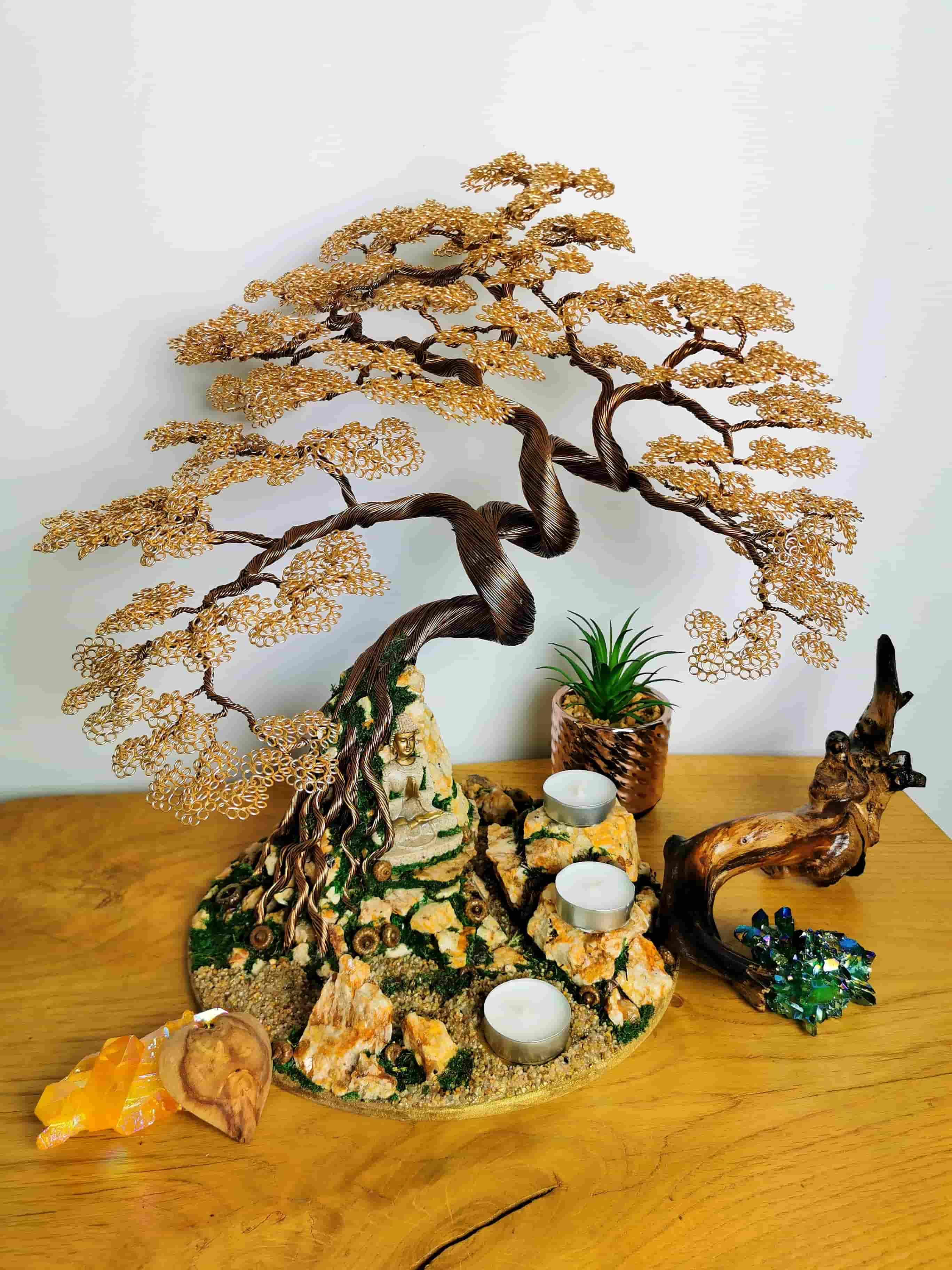 Medytujący Budda, bonsai do medytacji, złote drzewko, świecznik