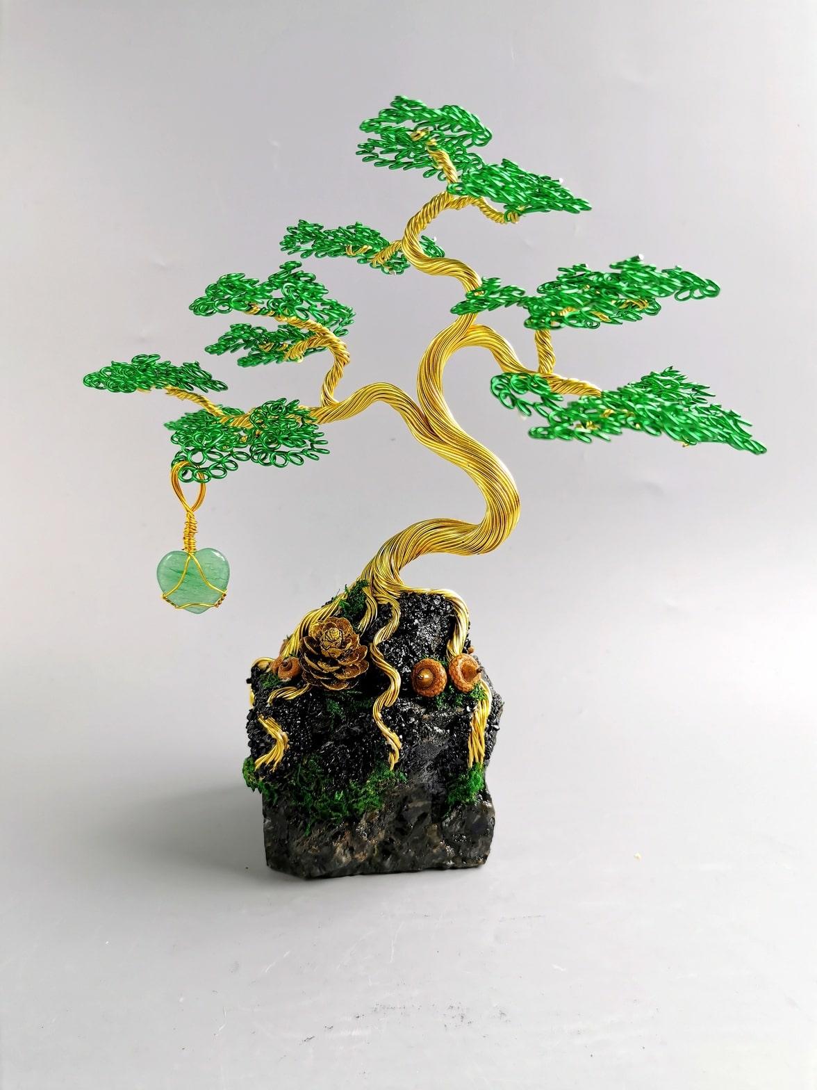 Wire bonsai tree, green gold, love